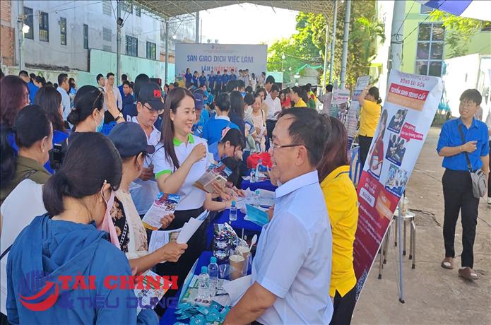Đâu là rào cản đối với Sàn Giao dịch việc làm tại TP.HCM?