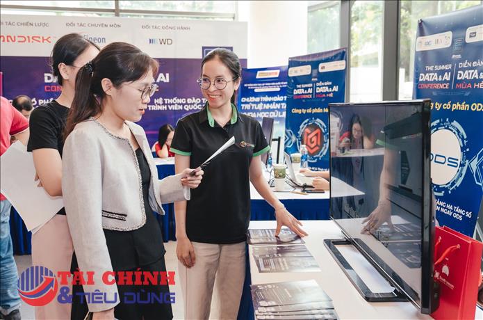 Sức bật từ các ngành công nghiệp trọng điểm TP.HCM: Khi tăng trưởng đi đôi với liên kết giá trị