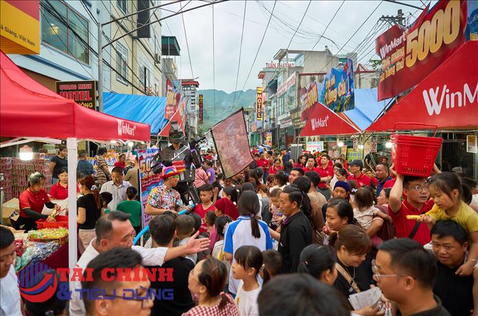 WinMart+ khai trương cửa hàng thứ 5.000 tại Mèo Vạc, mở rộng cơ hội tiếp cận bán lẻ hiện đại cho người Việt