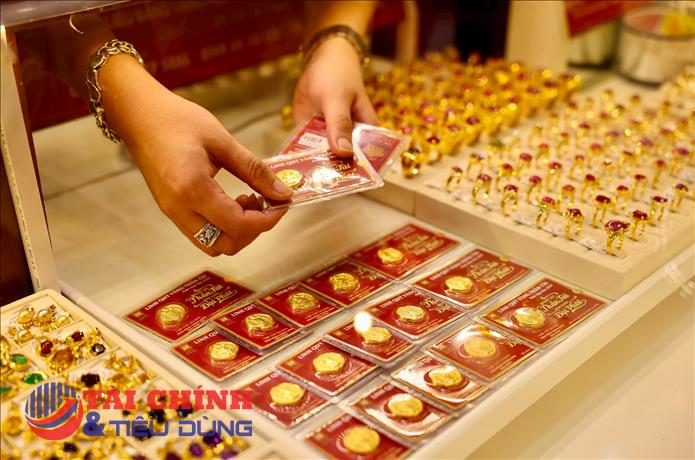 Chuyên gia hạ kỳ vọng, giá vàng khó tăng mạnh trong ngắn hạn