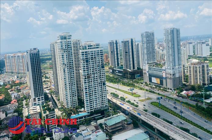 Lãi suất cao khiến thị trường trầm lắng, doanh nghiệp bất động sản trông chờ bàn giao dự án