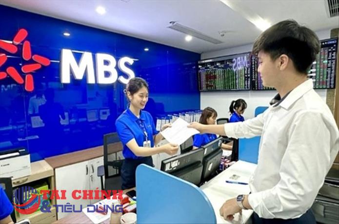 Chứng khoán MB (MBS) bị phạt 340 triệu đồng, đình chỉ dịch vụ cho vay mua chứng khoán 2,5 tháng