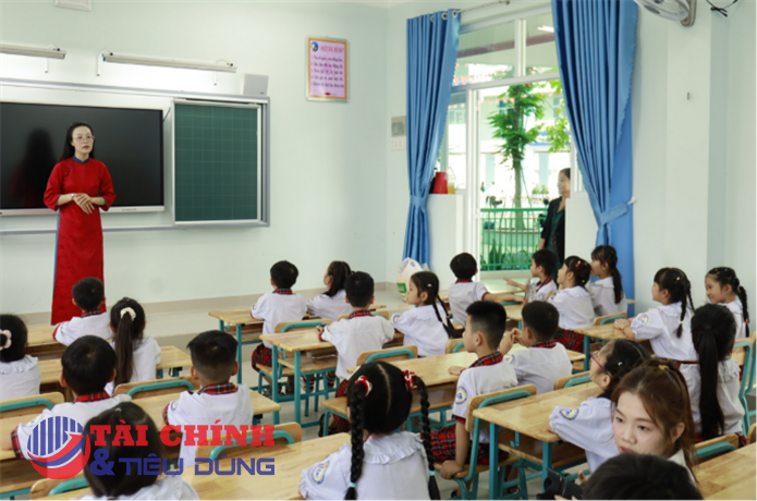 TP.HCM: Sáp nhập trường học phải phù hợp, đặt lợi ích của học sinh lên hàng đầu