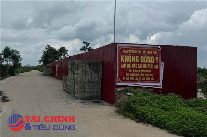 Xã Bình Minh (Hà Nội): Người dân lo ngại bãi tập kết rác quá gần khu dân cư