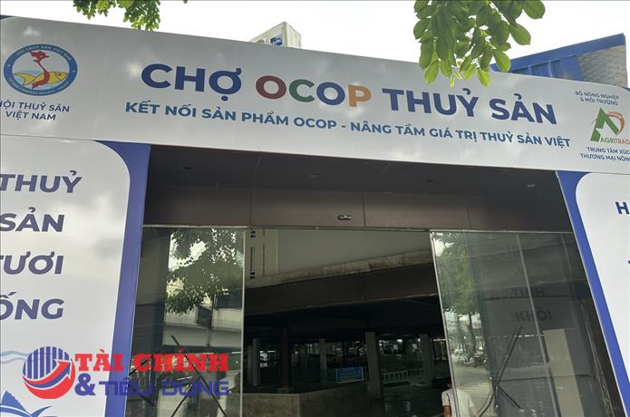 Thủ đô có thêm điểm bán thủy sản OCOP quy mô chuyên biệt