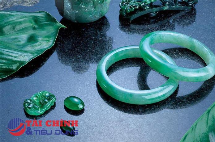 Cơn sốt ngọc phỉ thúy trong giới trẻ: Trang sức cá nhân hay một khoản đầu tư?