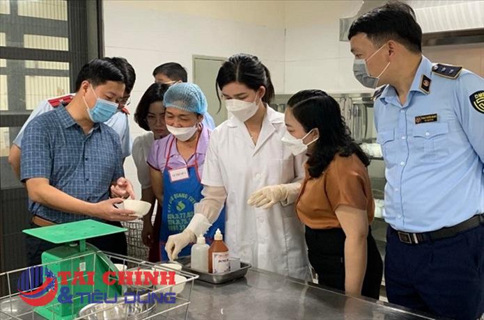 Sửa Luật An toàn thực phẩm: Thực phẩm được kiểm tra, giám sát trong suốt quá trình lưu thông