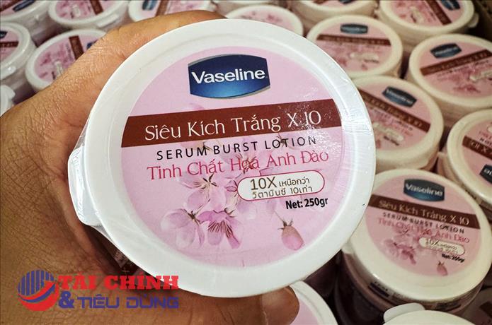 Truy tố giám đốc công ty mỹ phẩm và đồng phạm trong đường dây sản xuất hàng giả mạo thương hiệu