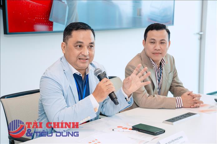 Cạnh tranh bán lẻ là cuộc đua công nghệ