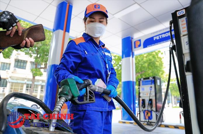 Giá xăng dầu trong nước đồng loạt giảm