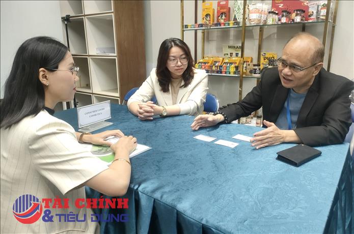 Thành phố Hồ Chí Minh: Đối thoại giải quyết vướng mắc về lĩnh vực du lịch