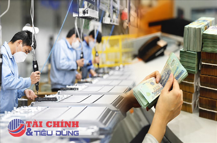 Tín dụng tăng mạnh, vì sao doanh nghiệp vẫn khó vay vốn?
