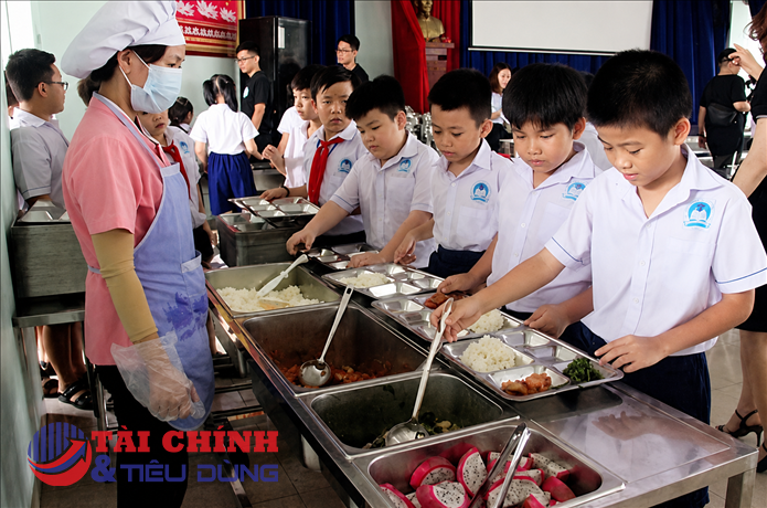 Tăng cường bảo đảm an toàn thực phẩm trong cơ sở giáo dục