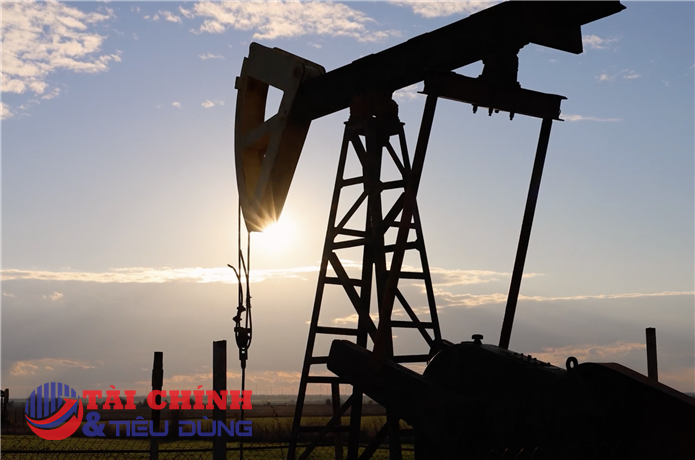 Giá xăng dầu hôm nay 17/8: Dầu Brent vượt 88 USD/thùng