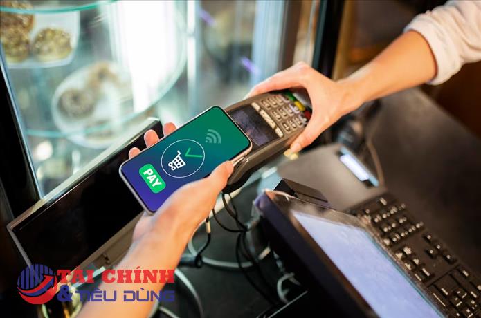 Thanh toán không tiền mặt tăng tốc, ngân hàng thay đổi mô hình kinh doanh