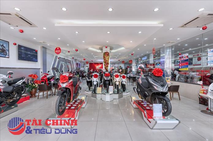 Giá xe máy Honda và Yamaha chênh nhau thế nào?
