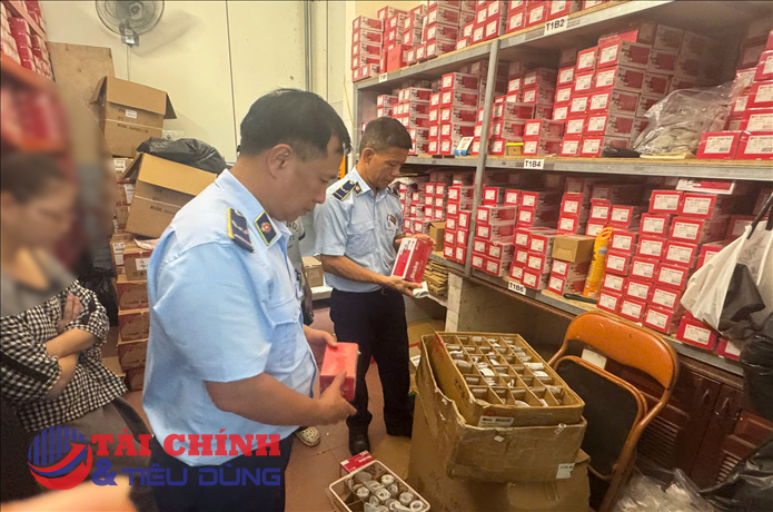 Phát hiện, xử lý hơn 3.500 vụ buôn lậu, hàng giả