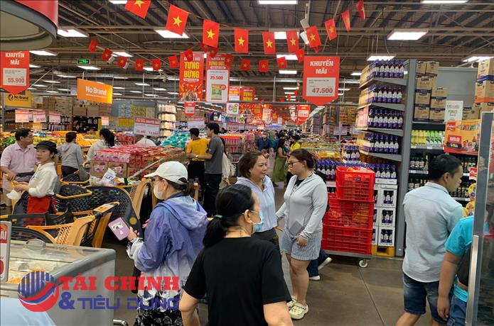 Sức mua tại TP Hồ Chí Minh tiếp tục tăng, bán lẻ giữ đà tăng trưởng
