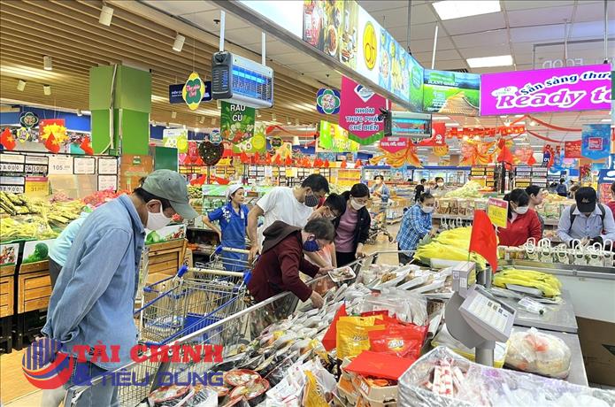 Tổng mức bán lẻ hàng hóa và doanh thu dịch vụ tiêu dùng tăng 13,4% sau 9 tháng